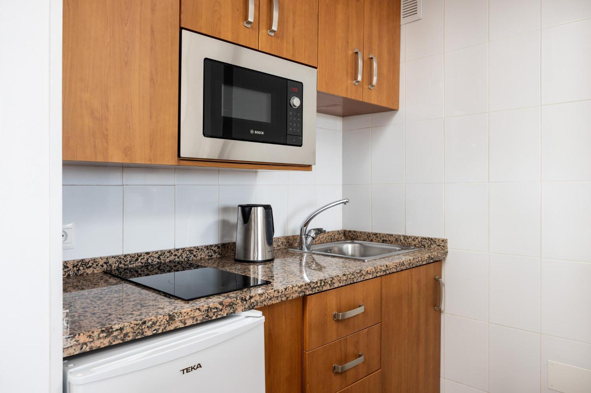 Benalbeach Premium Apartments By Alfresco Stays بينالماذينا المظهر الخارجي الصورة