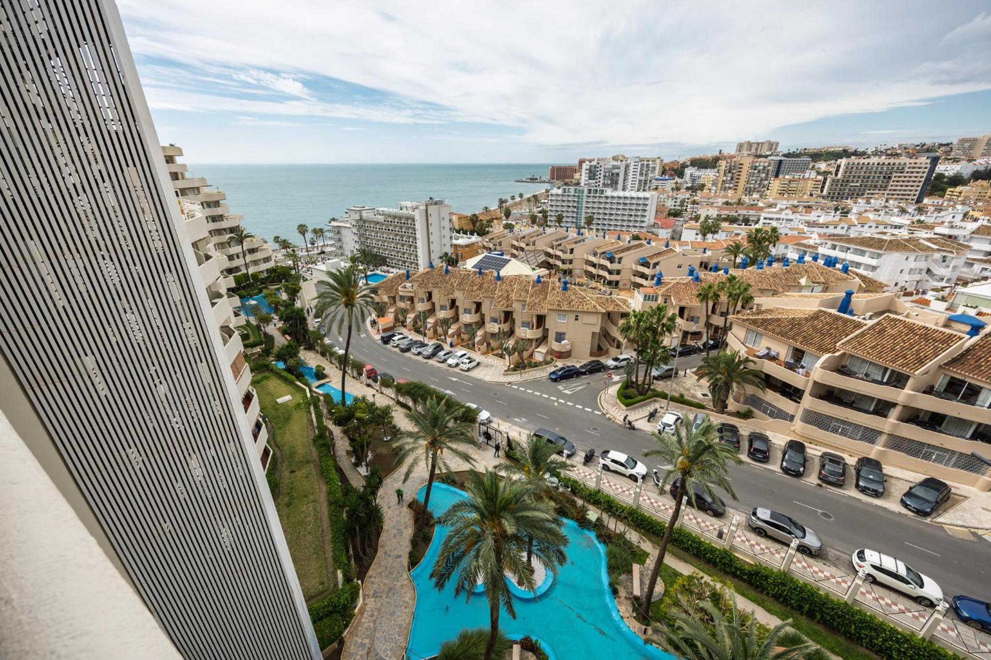 Benalbeach Premium Apartments By Alfresco Stays بينالماذينا المظهر الخارجي الصورة